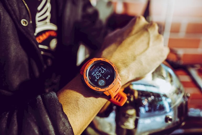 Es el reloj deportivo con GPS de Garmin más vendido de  que puede  monitorizar tu actividad física durante 22 días